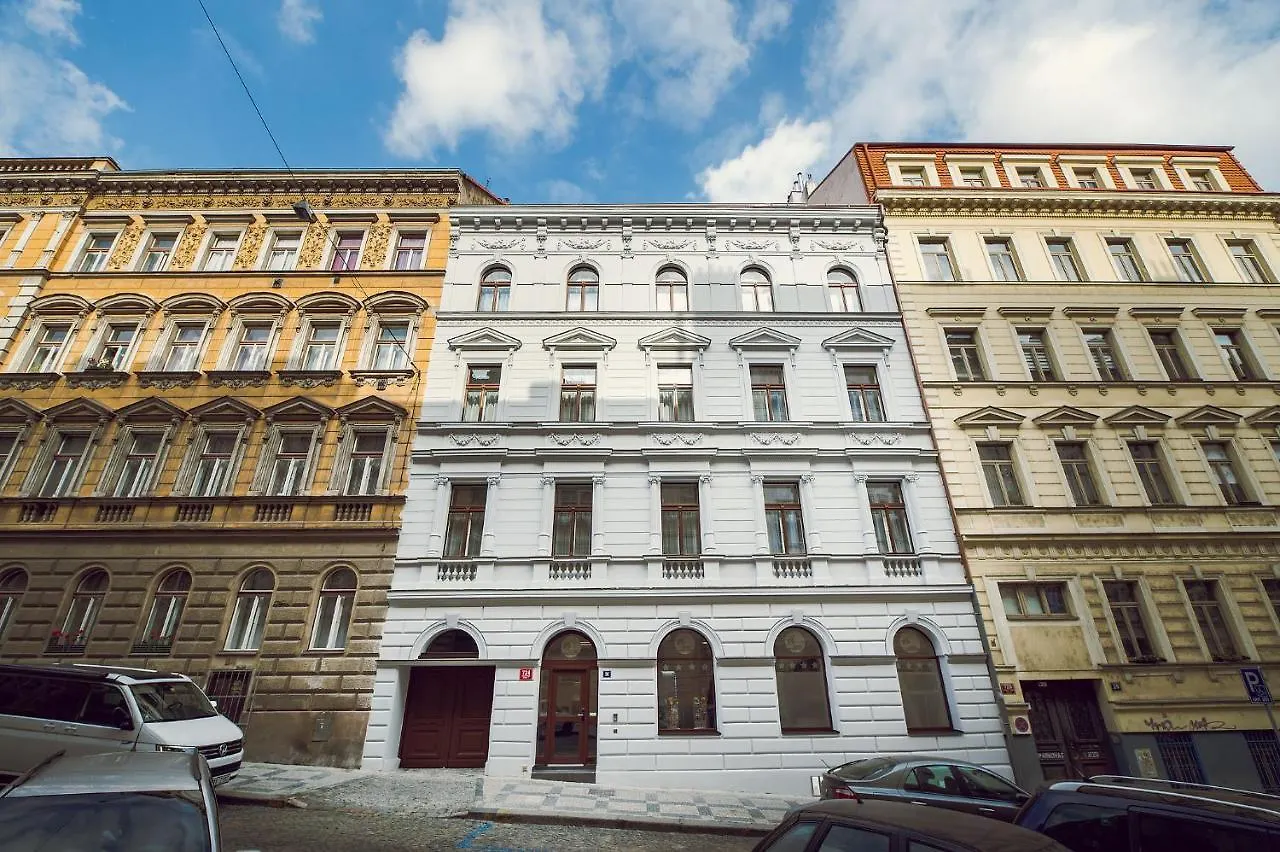 Kings Residence Πράγα 3*,